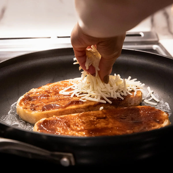 Apple & Cheddar Grilled Cheese
